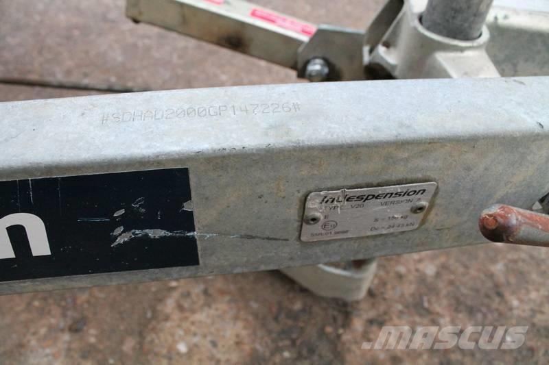 Isuzu 75.150 平板 / 絞盤 卡車