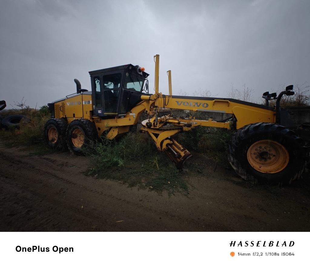  Greder Volvo G710 軸