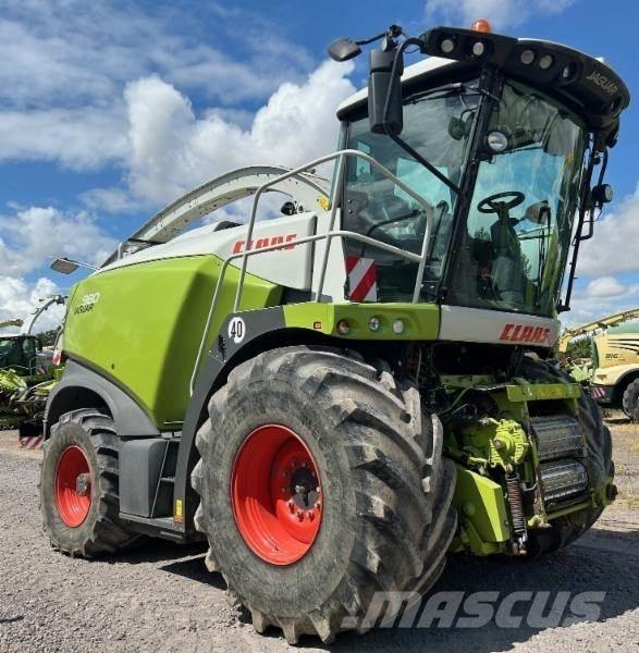 CLAAS JAGUAR 980 自走式飼料採集機
