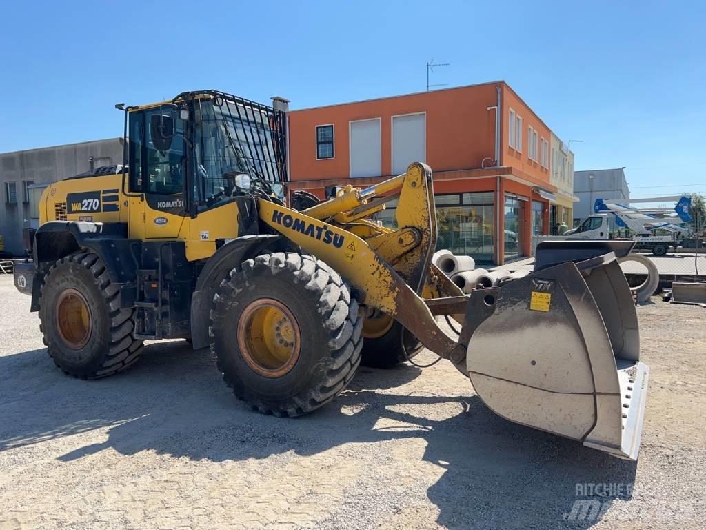 Komatsu WA 270-8 輪胎式裝載機