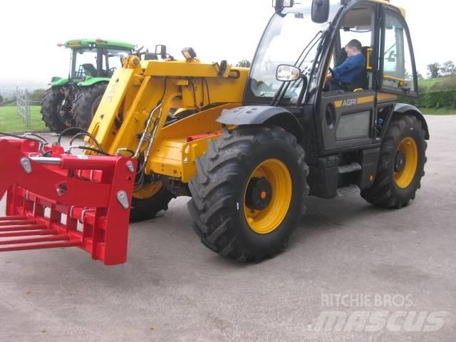 JCB 532-60 AGRI 農業用伸縮臂裝載機