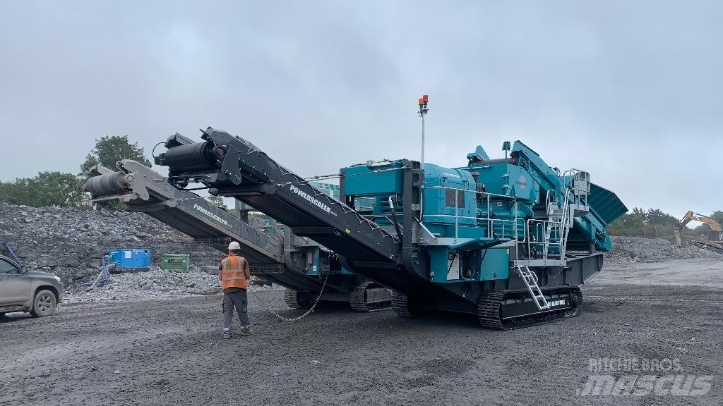 PowerScreen 1300 破碎機