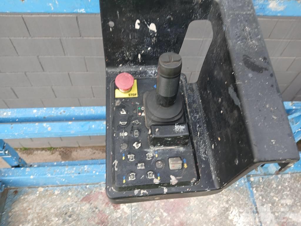 Genie GS5390RT 剪式升降機