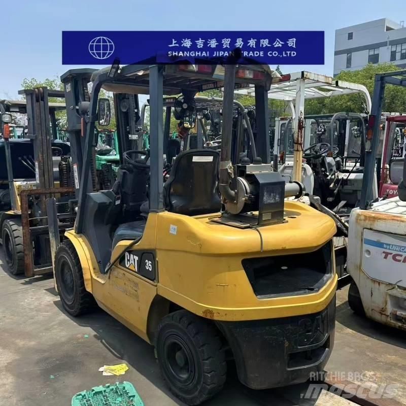 CAT 35 柴油卡車