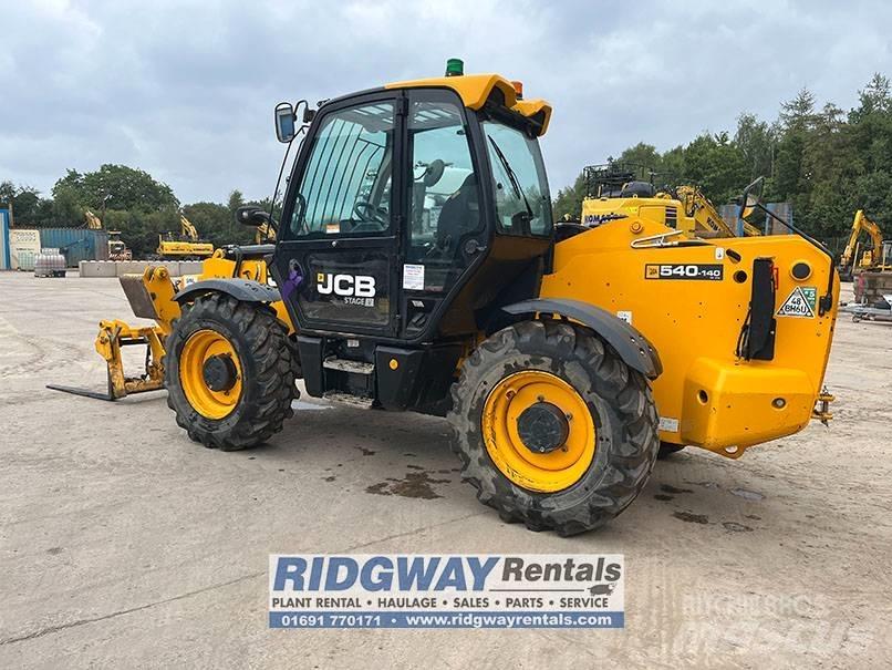 JCB 540-140 伸縮臂操作車
