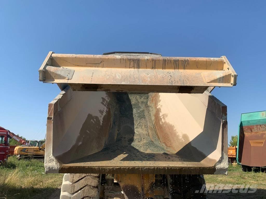 Volvo A 30 D 鉸接式起吊車