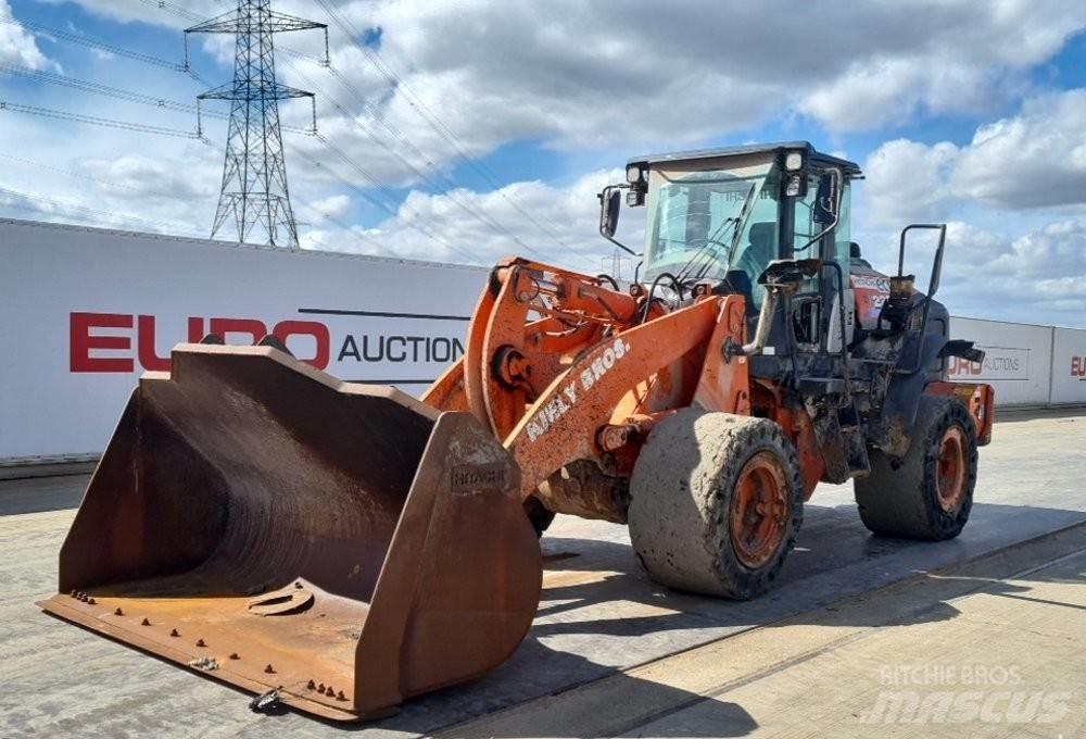 Hitachi ZW 220-6 輪胎式裝載機