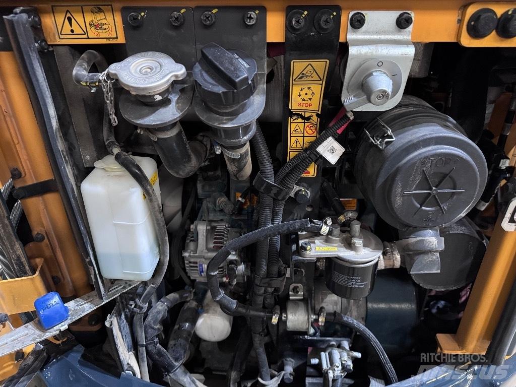 Hyundai R25Z-9 AK 小型挖土機/掘鑿機<7t(小型挖掘機)