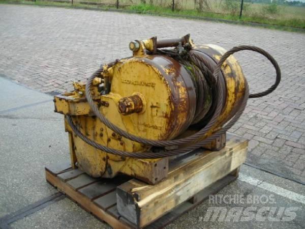 Komatsu D65E WINCH 其他組件