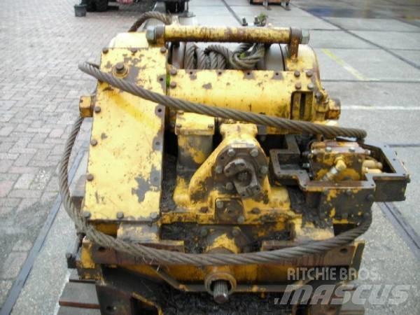 Komatsu D65E WINCH 其他組件