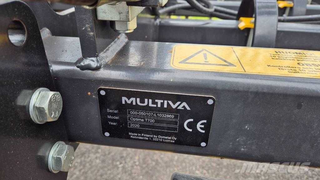 Multiva Optima  T 700 耙車