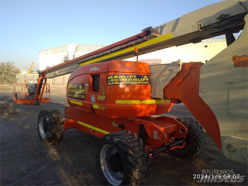 JLG 800AJ 曲臂高空作業車
