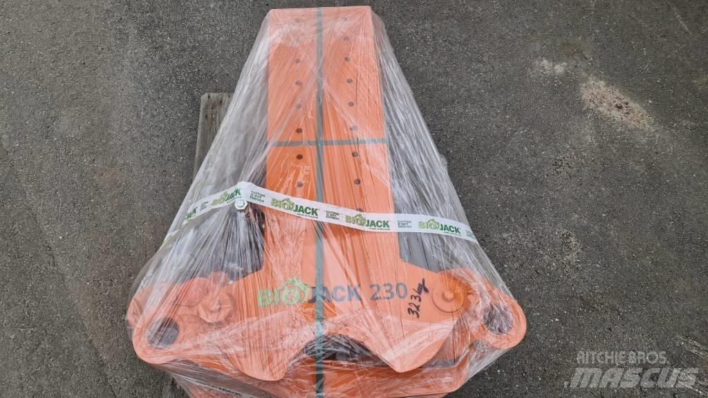 Biojack 230 伐木歸堆機