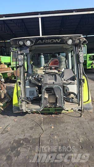 CLAAS Arion 630    Tuz 吊桿和鏟斗