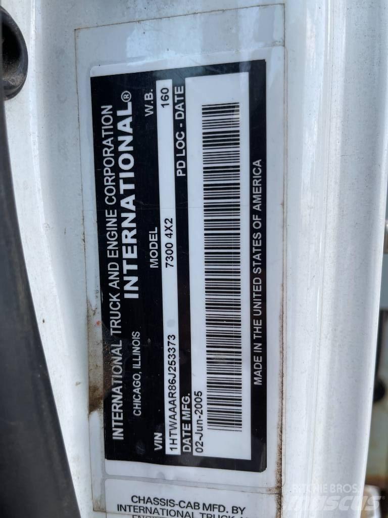 International 7300 傾卸式卡車