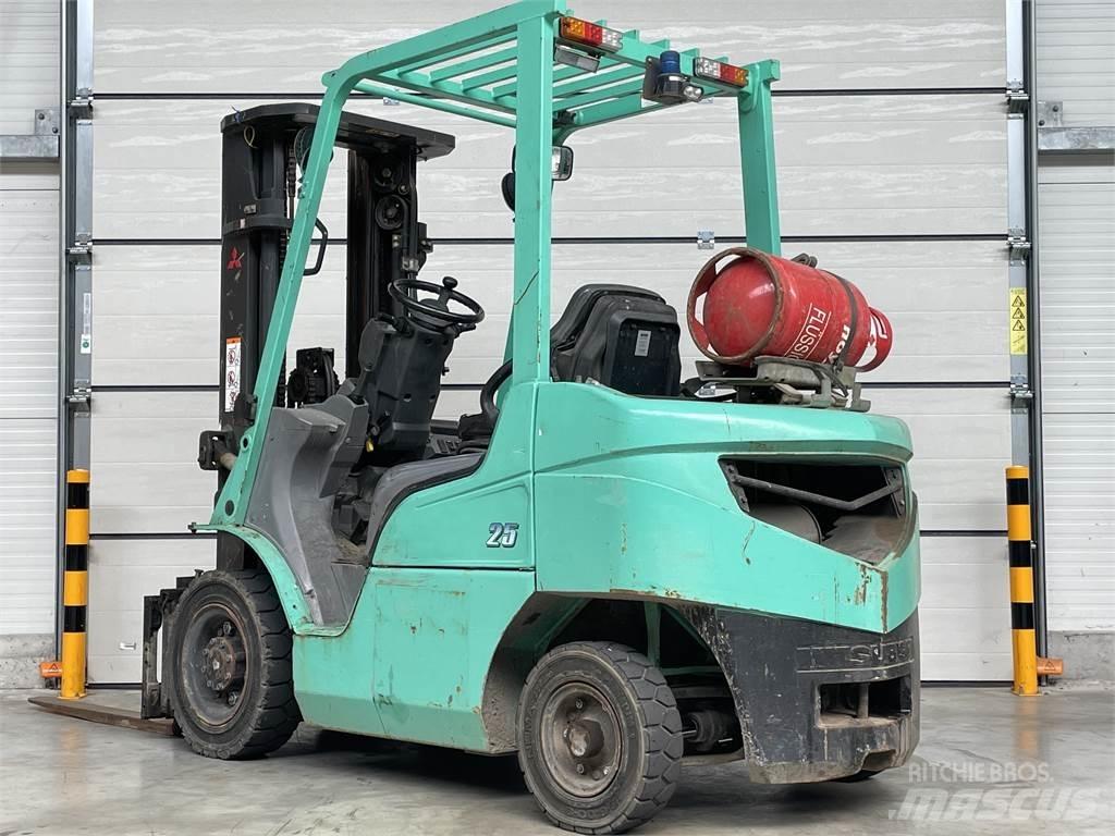 Mitsubishi FG25T 液化石油氣LPG卡車