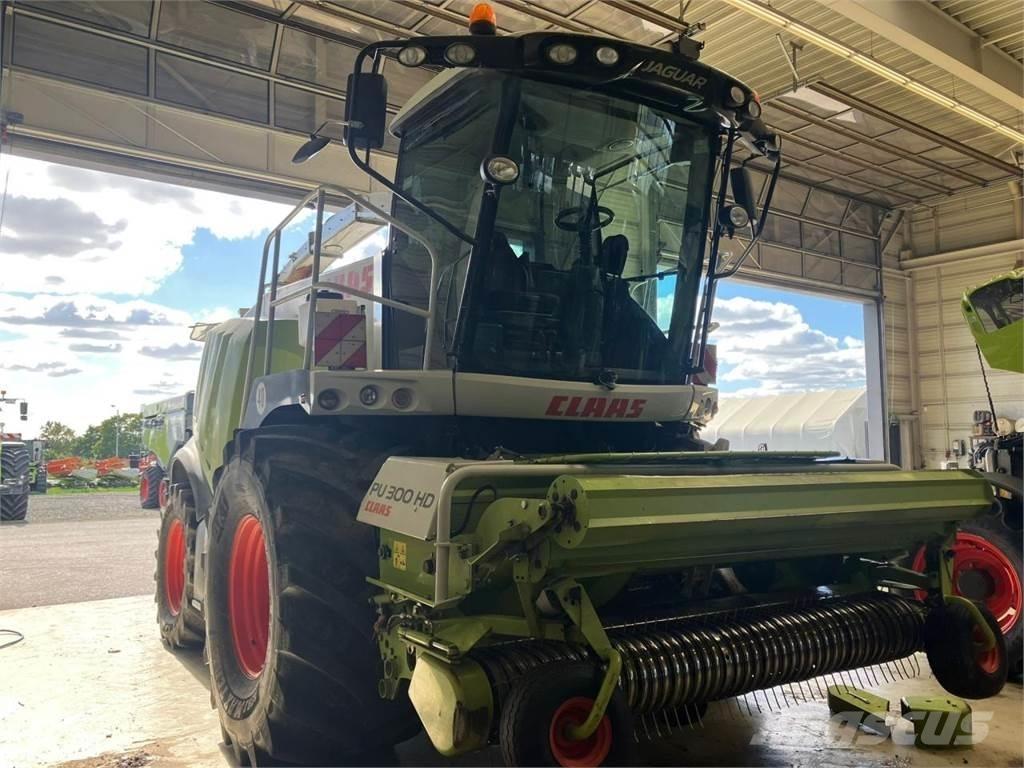 CLAAS Jaguar 960 自走式飼料採集機