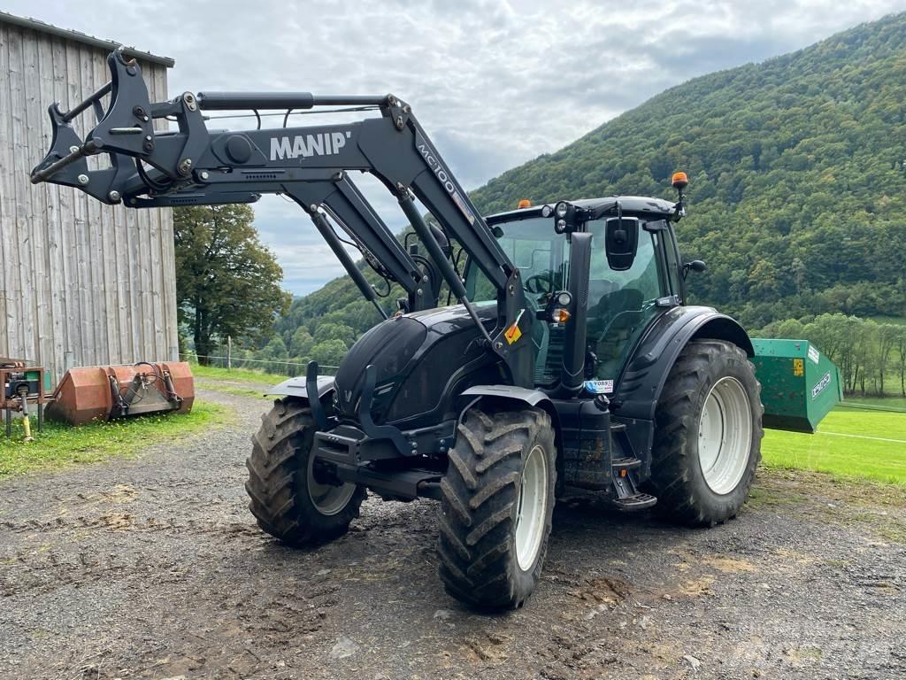 Valtra N134  HiTECH 曳引機