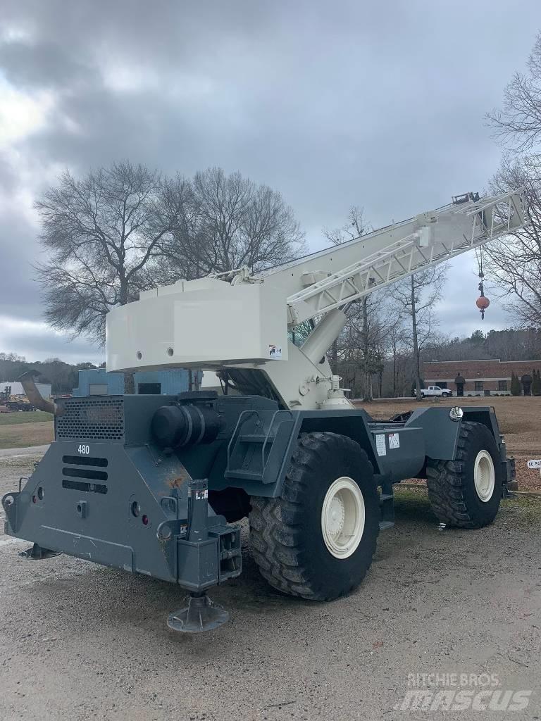 Terex RT 335 越野起重機