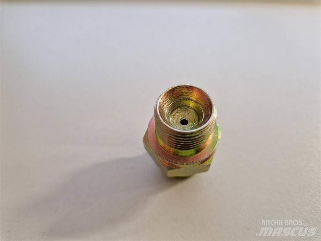 Rottne 635-1606 駕駛室與內部
