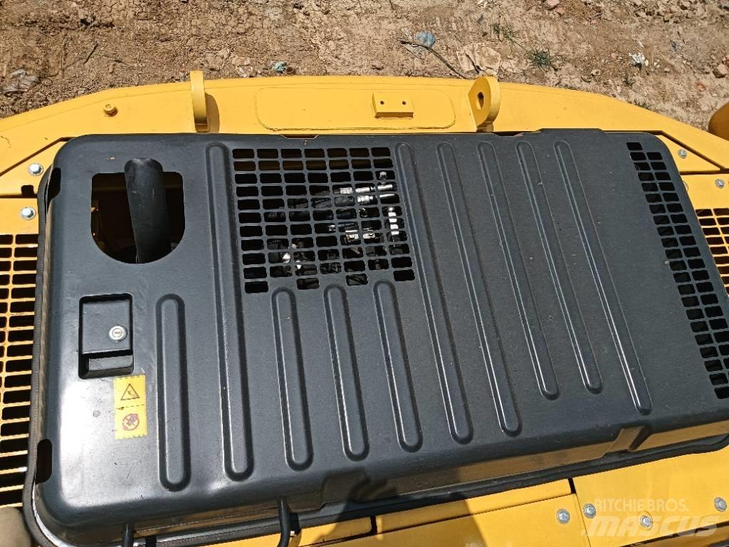 Komatsu PC 130 中型挖土機/掘鑿機/挖掘機 7t-12t