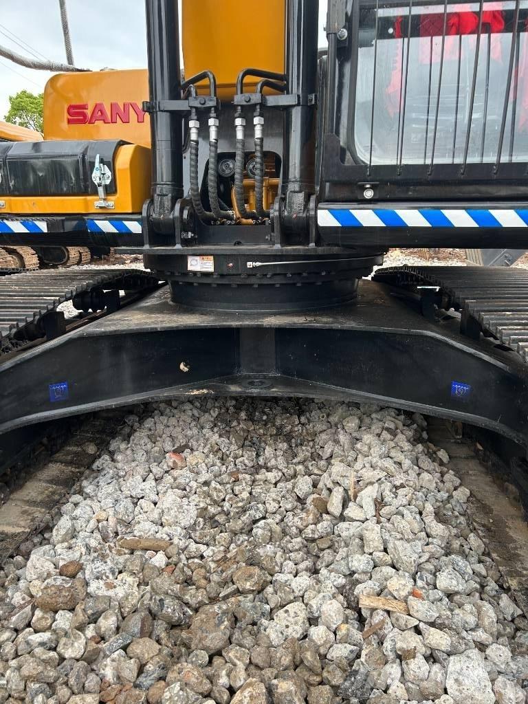 Sany SY 215 C 履帶式 挖土機/掘鑿機/挖掘機