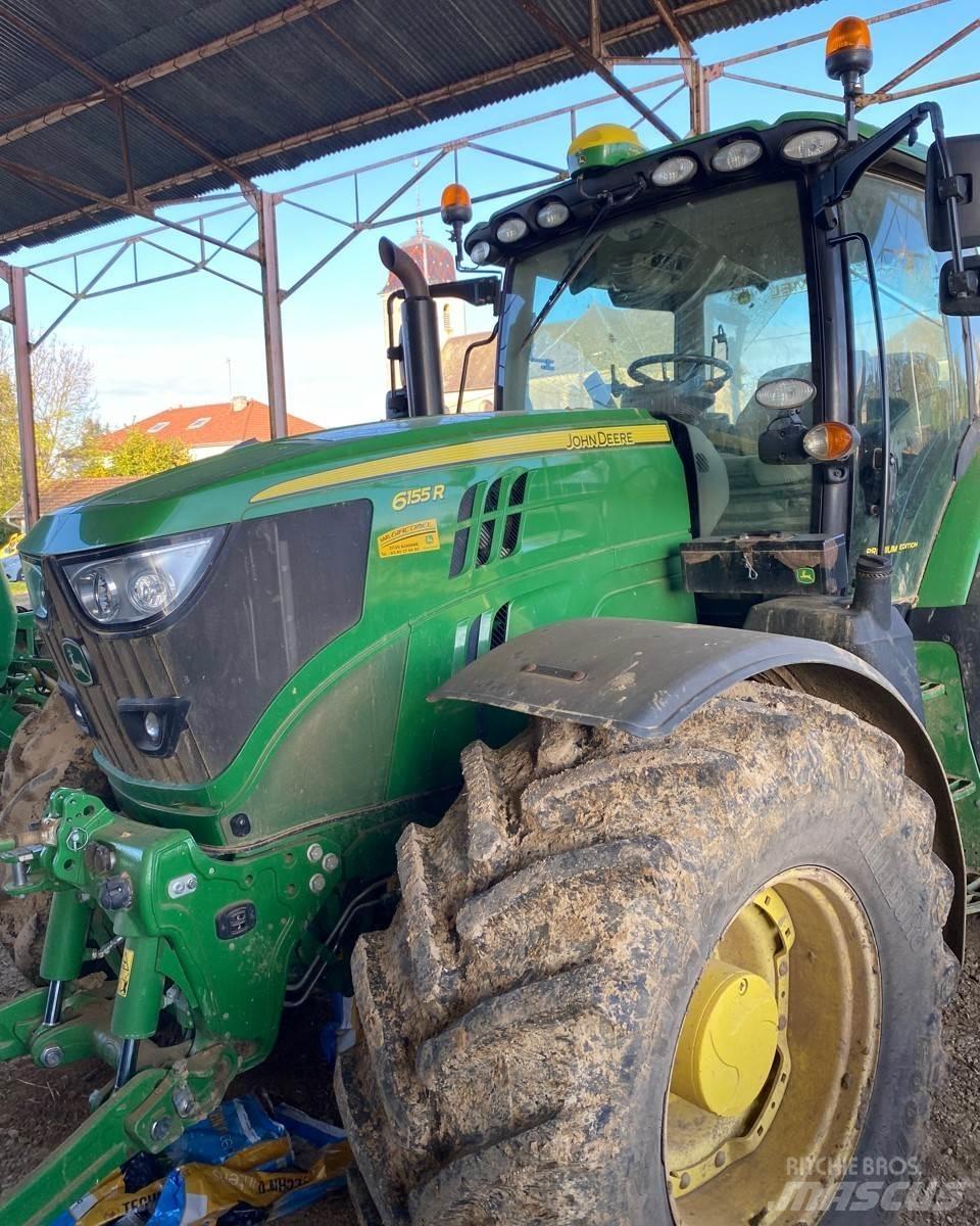 John Deere 6155R 曳引機