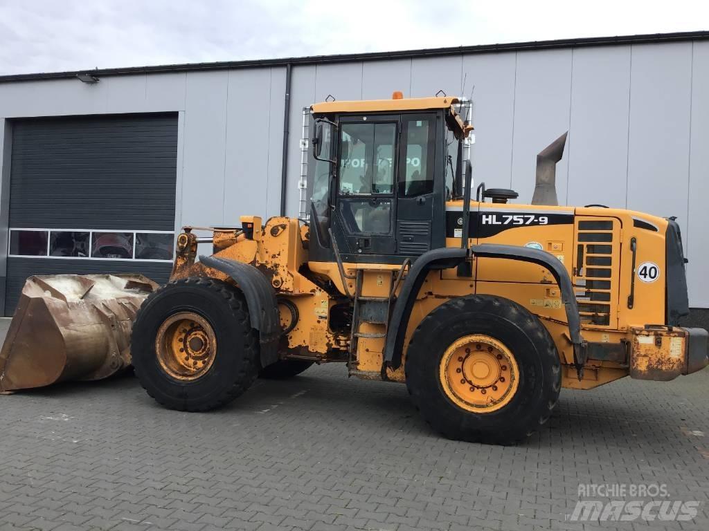 Hyundai HL 757-9 輪胎式裝載機