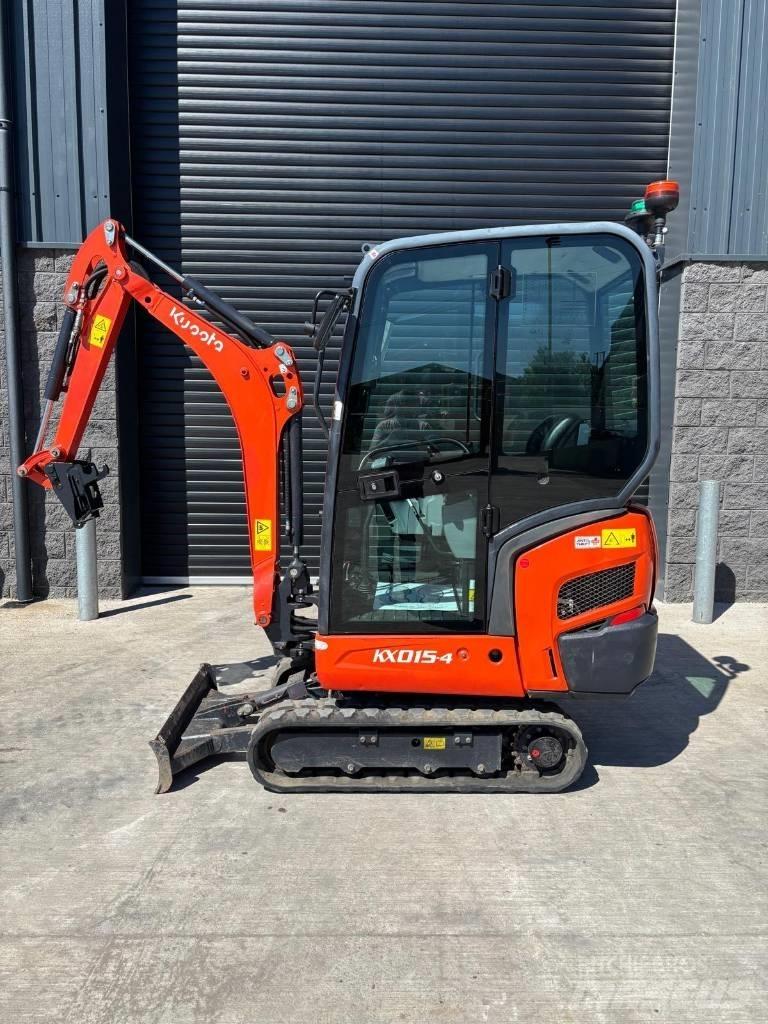 Kubota KX 015-4 小型挖土機/掘鑿機<7t(小型挖掘機)