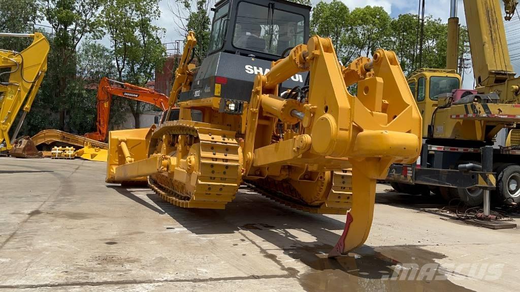 Shantui SD 32 履帶推土機
