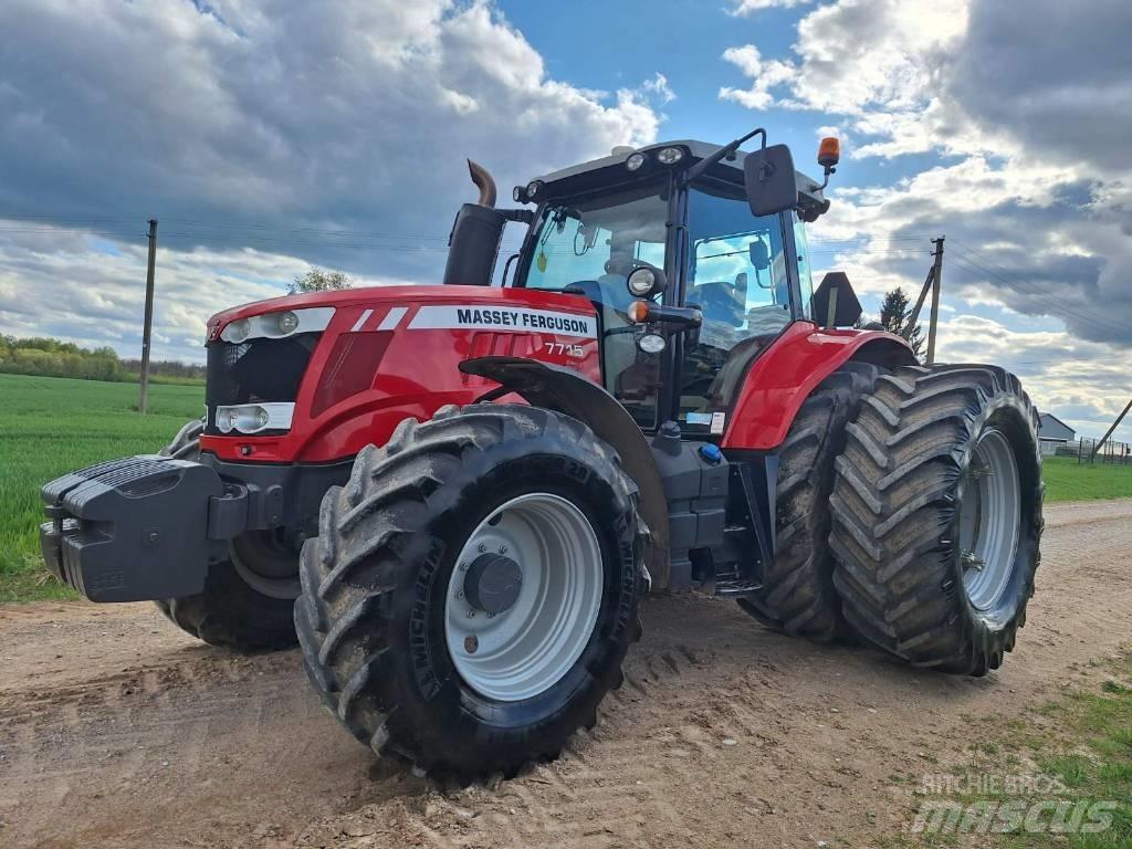 Massey Ferguson 7715 曳引機