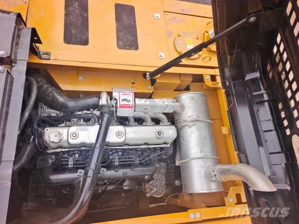 Sany SY 215 C 履帶式 挖土機/掘鑿機/挖掘機