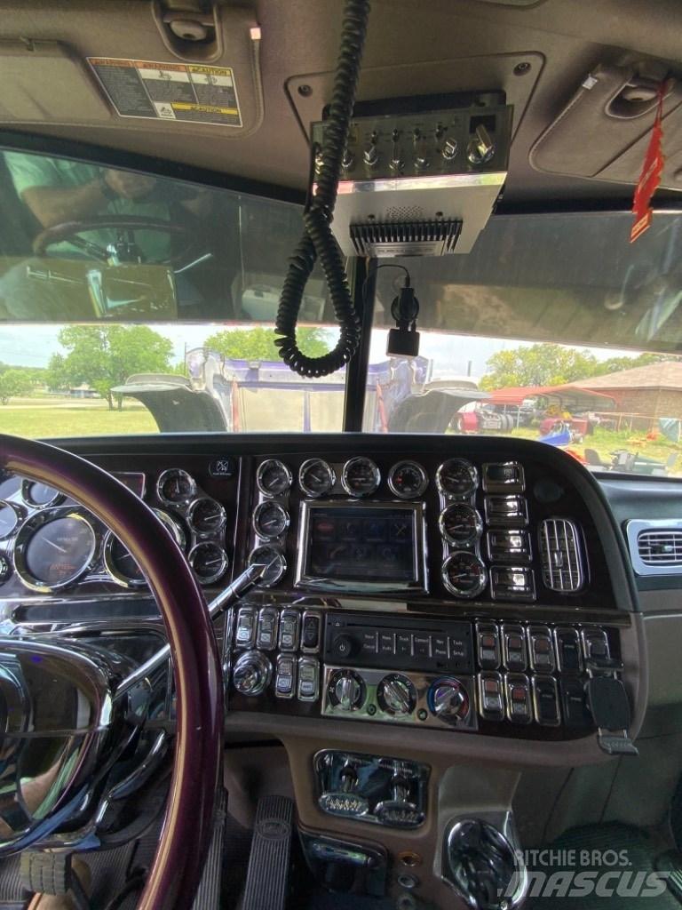 Peterbilt 389 曳引機組件