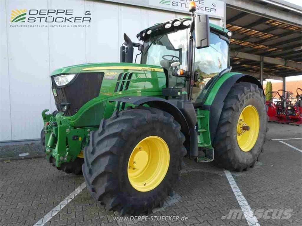 John Deere 6215R 曳引機