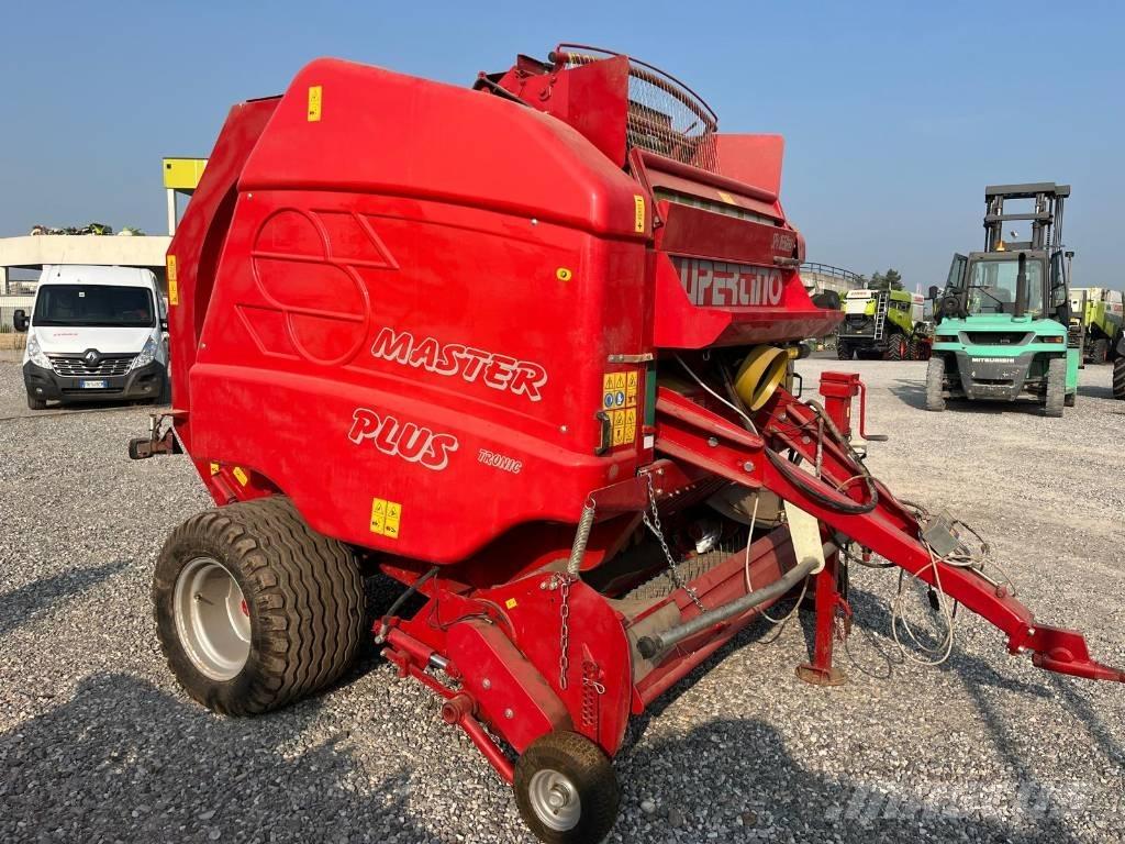 Supertino SP 1650 圓型牧草打包機
