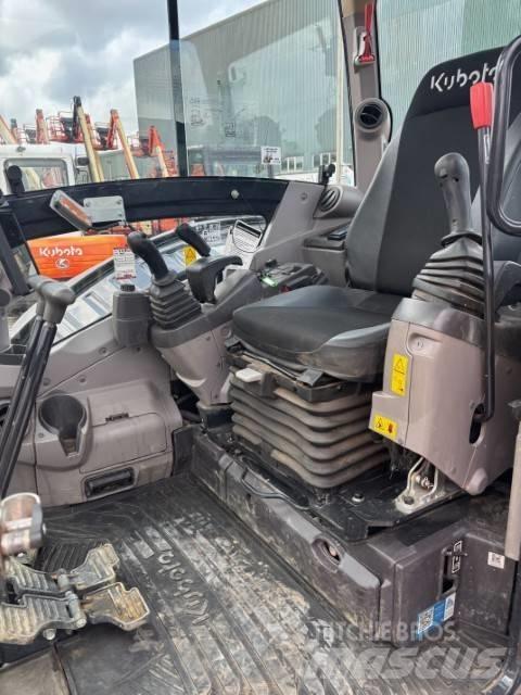 Kubota KX 060-5 小型挖土機/掘鑿機<7t(小型挖掘機)