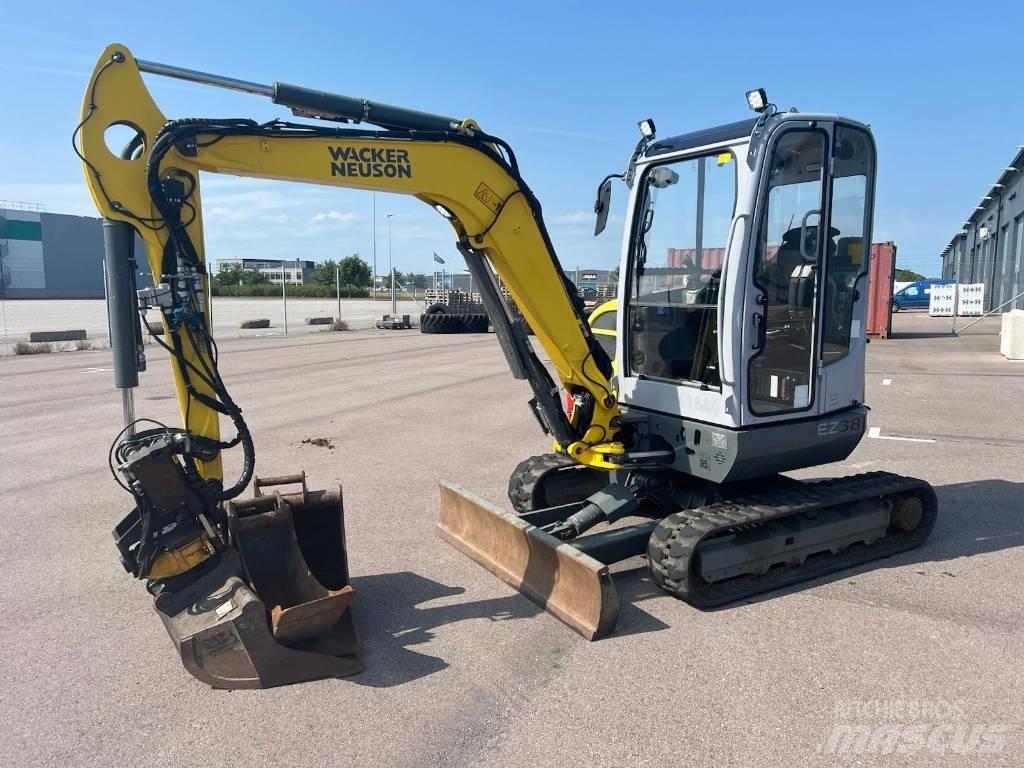 Wacker Neuson EZ 38 小型挖土機/掘鑿機<7t(小型挖掘機)