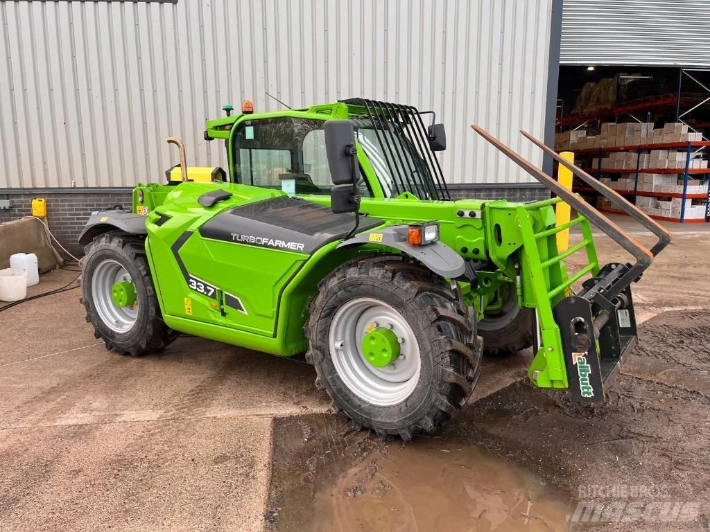 Merlo TF33.7-G 伸縮臂操作車