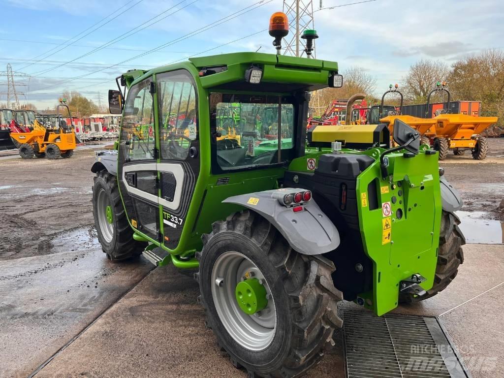 Merlo TF33.7-G 伸縮臂操作車