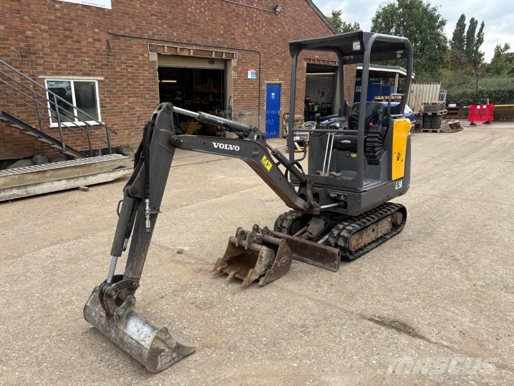 Volvo EC 15 D 小型挖土機/掘鑿機<7t(小型挖掘機)