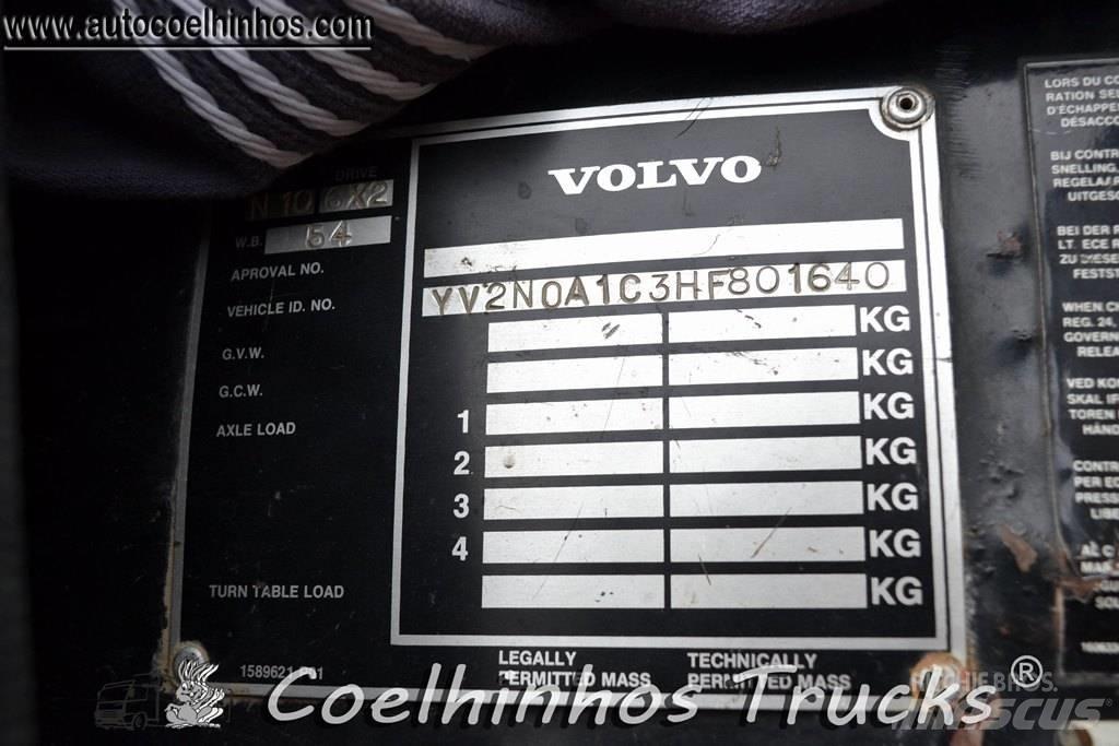 Volvo N10 傾卸式卡車