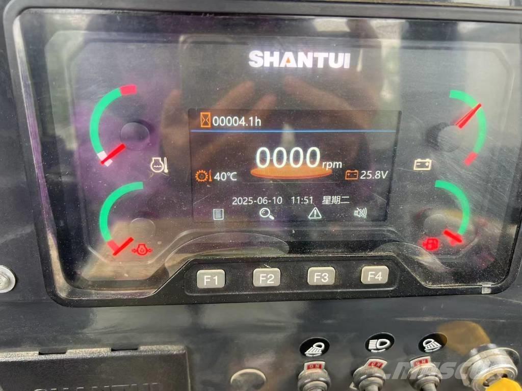 Shantui SD 22 履帶推土機