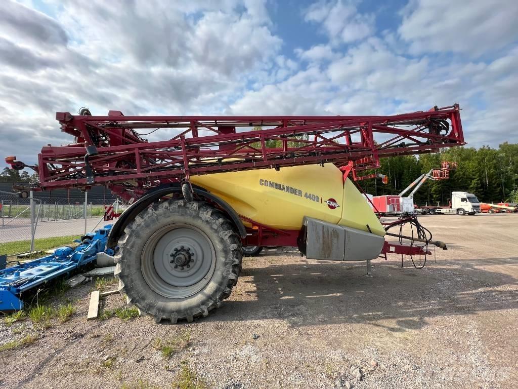Hardi Commander 4400 牽引式噴霧機