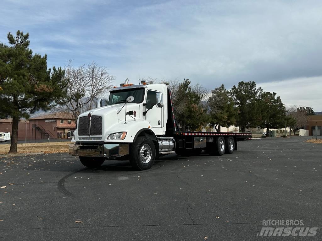 Kenworth T440 救援車