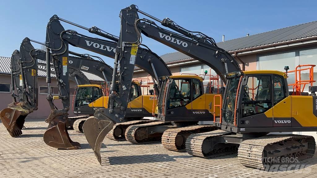 Volvo EC 220 E 履帶式 挖土機/掘鑿機/挖掘機