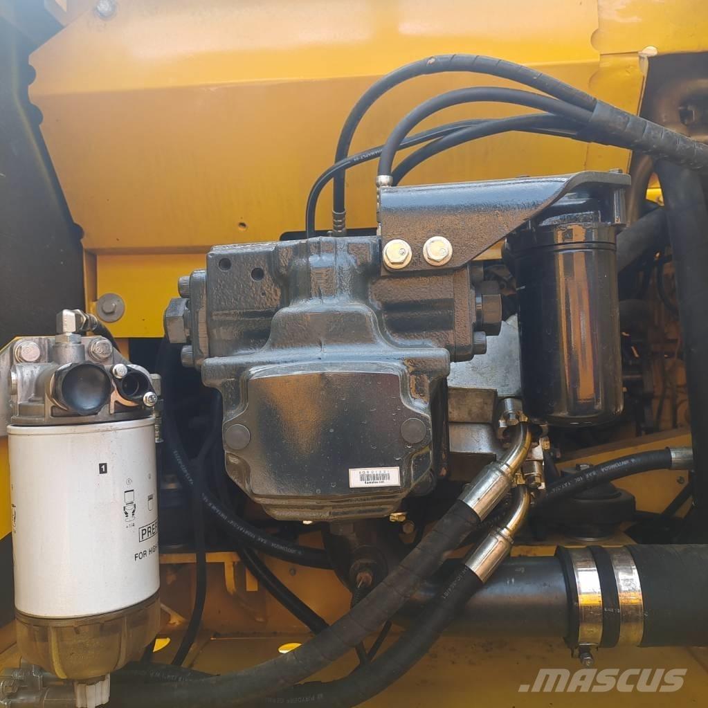 Komatsu PC200-8 履帶式 挖土機/掘鑿機/挖掘機