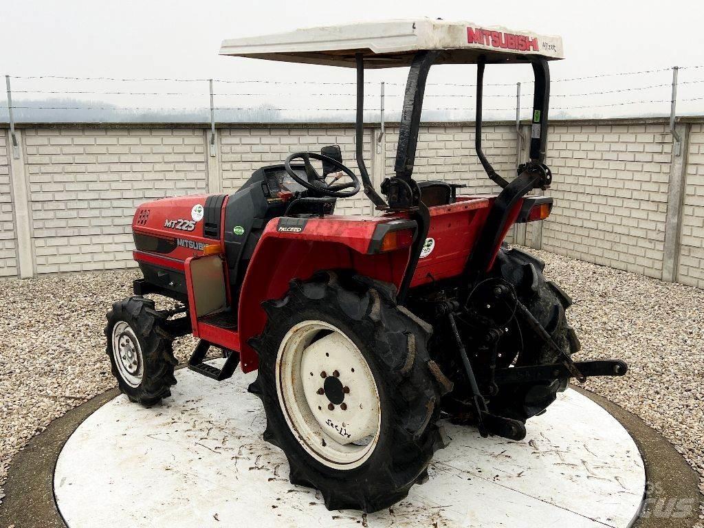 Mitsubishi MT225 曳引機
