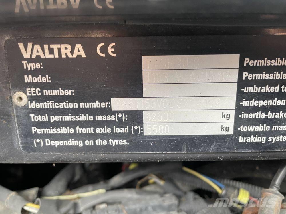 Valtra T 153 曳引機