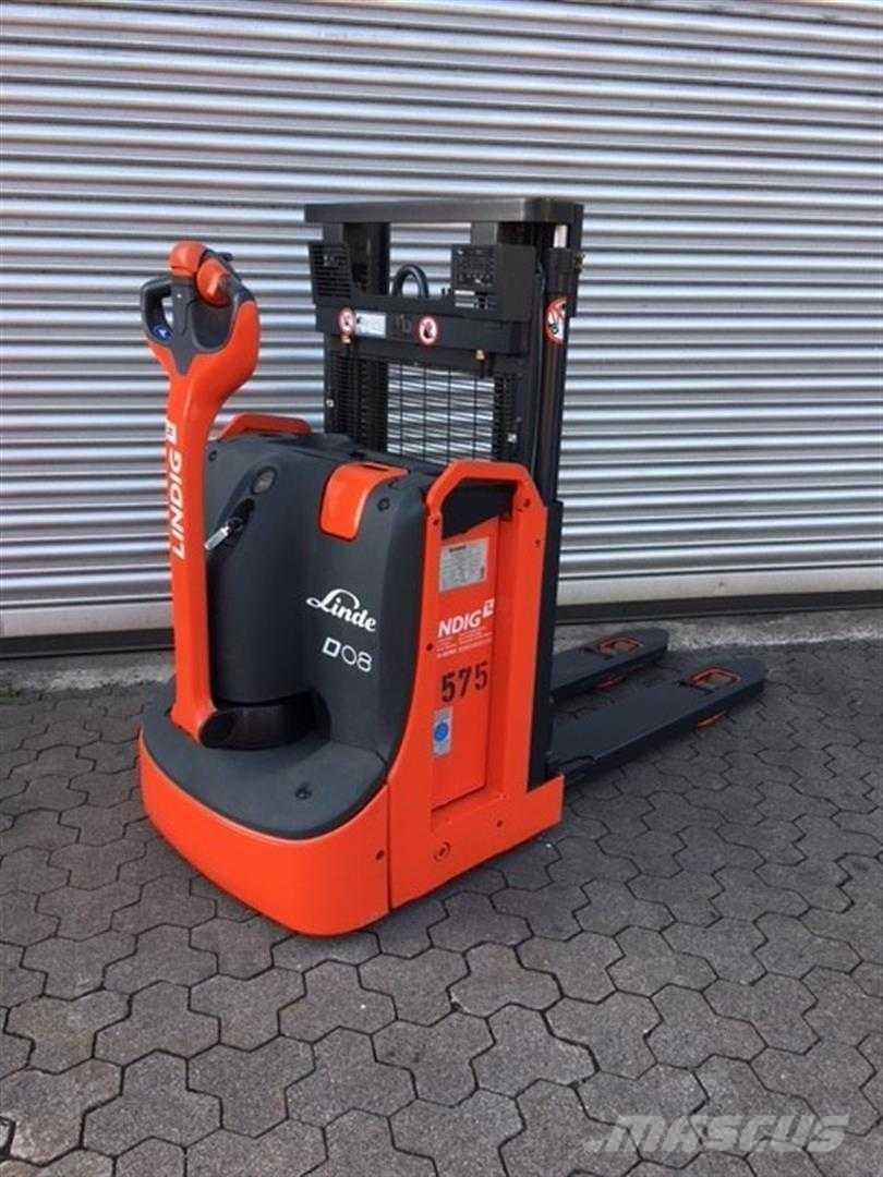 Linde D08 高舉式裝載機