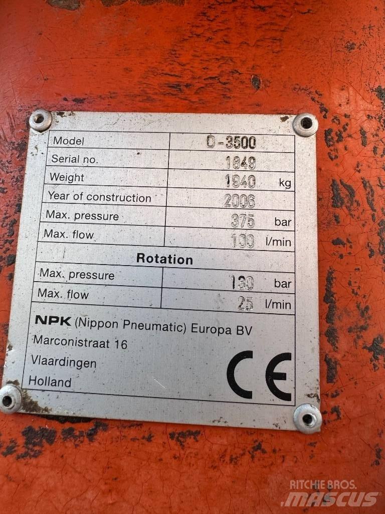 NPK D 3500 兩爪吊夾